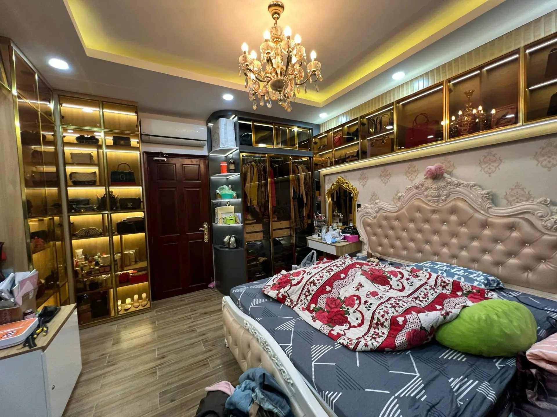 MỄ CỐC Q8 – NGANG ĐẸP 4.2M – NHÀ 4 TẦNG KIÊN CỐ – 5.7 TỶ