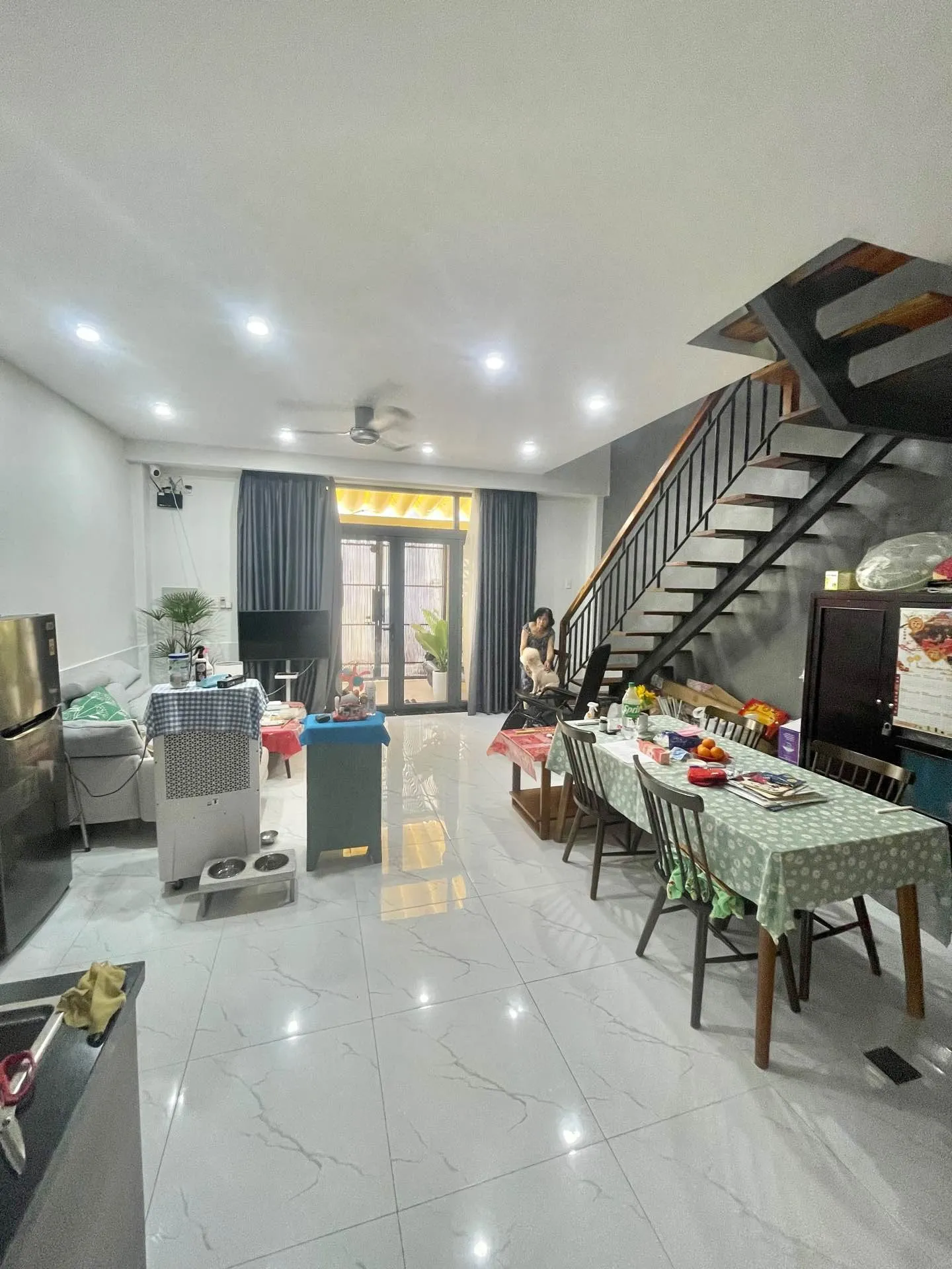 HẺM SÁT MT NGUYỄN DUY P.PHÚ ĐỊNH Q.8 – NGANG 5.4M RỘNG RÃI – 65M2 – 6.3 TỶ
