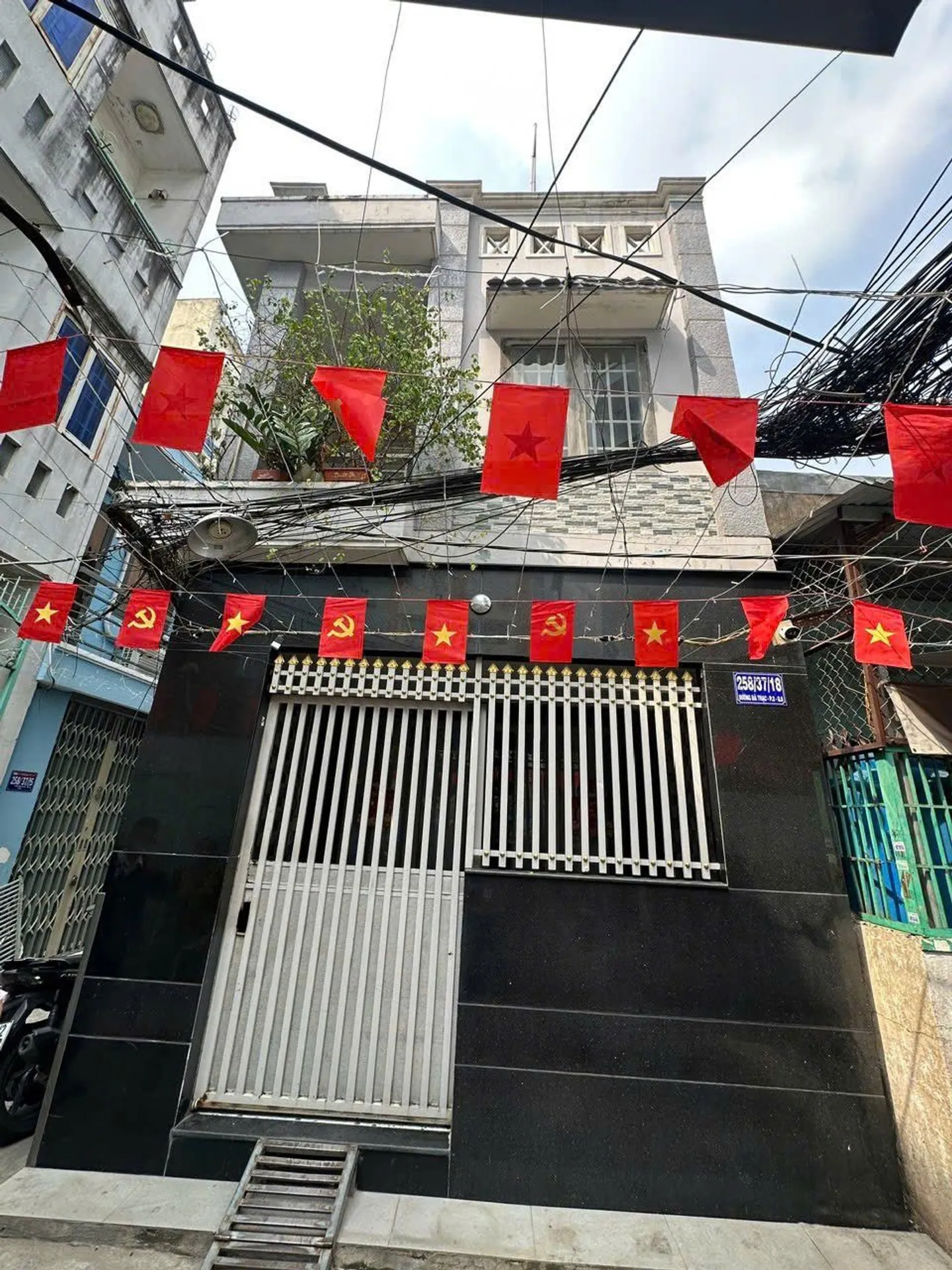 BÁN GẤP HẺM ĐƯỜNG DƯƠNG BÁ TRẠC, QUẬN 8 - DIỆN TÍCH 54M², 2 TẦNG - CHỈ 6.2 TỶ