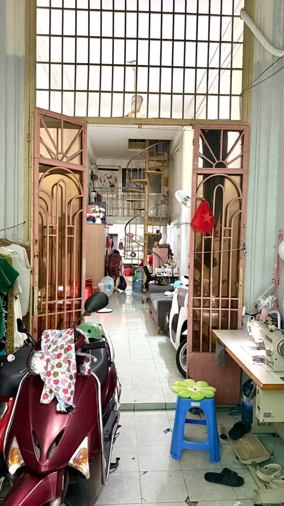 HẺM ĐƯỜNG ÂU DƯƠNG LÂN, QUẬN 8 - DIỆN TÍCH 44M², 3 TẦNG - CHỈ 5.5 TỶ