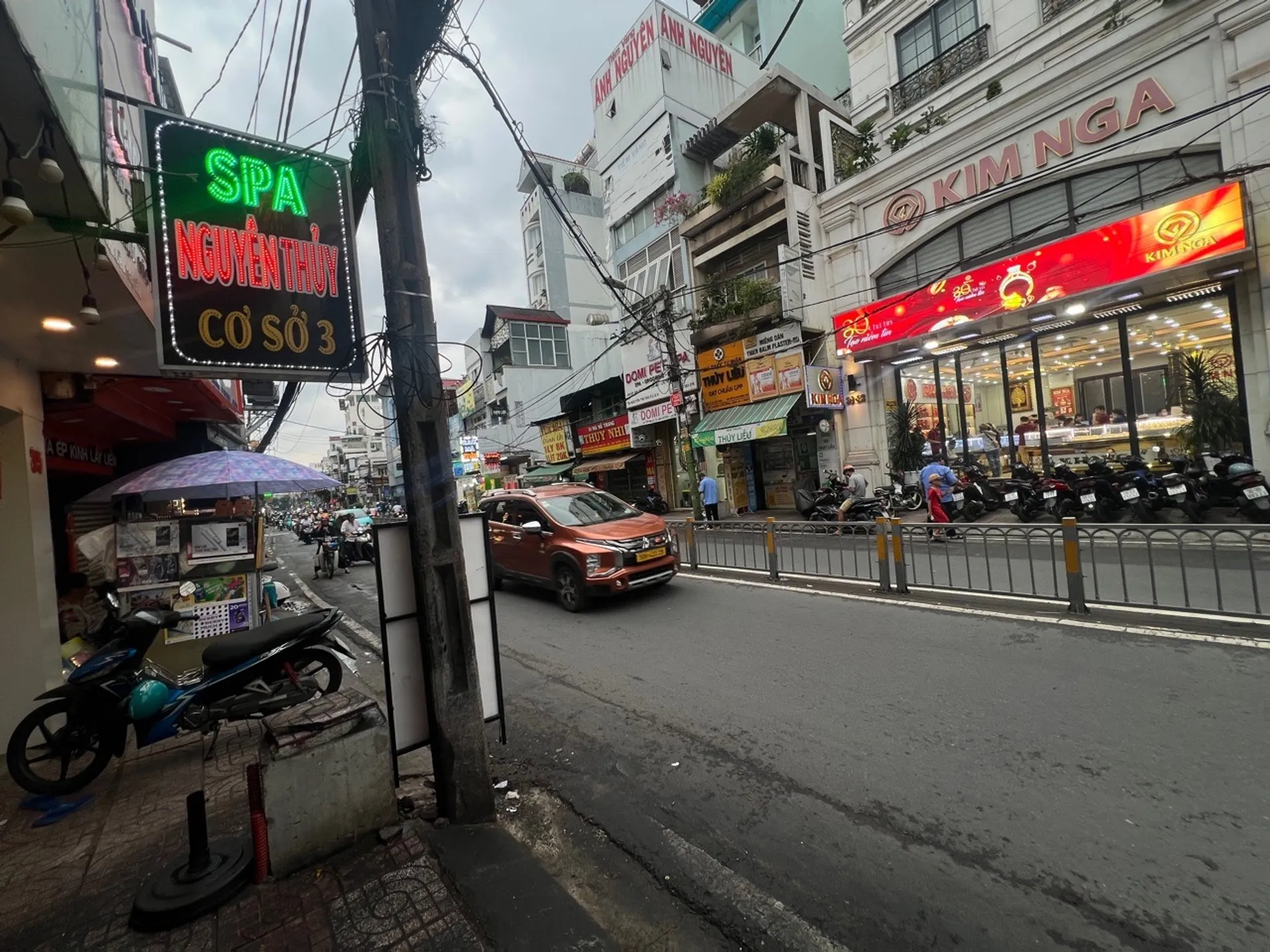 Bán nhà mặt tiền Nguyễn Thị Tần, Quận 8, 34m2, 4 tầng, giá 12.5 Tỷ