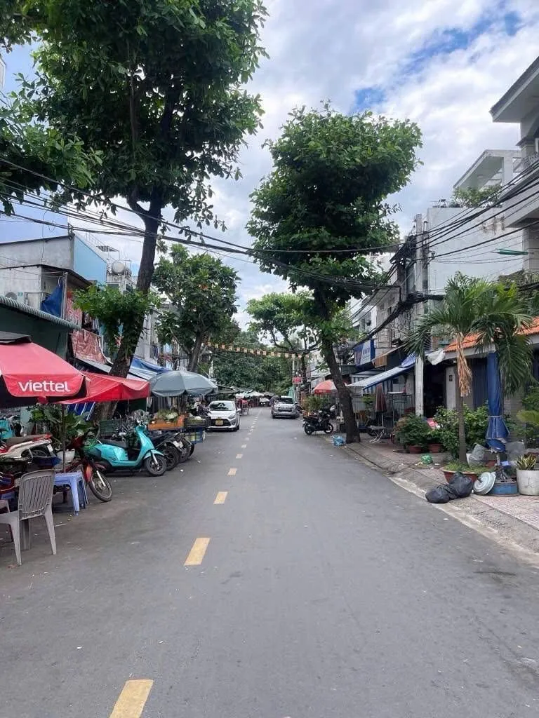 DƯƠNG BÁ TRẠC Q8 – 5 TẦNG BTCT – NGAY CỬA NGÕ Q.1 – 11 TỶ