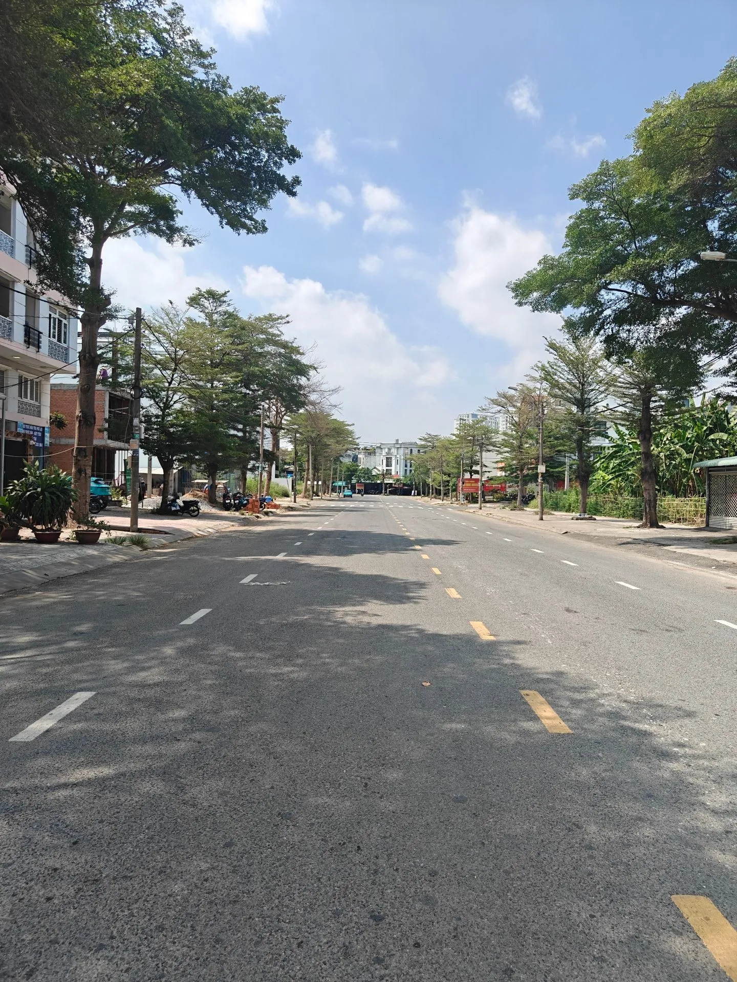 PHẠM THẾ HIỂN P.7 Q.8 – GẦN CHUNG CƯ PHÚ LỢI – NGANG 5M – 4 TẦNG – GIÁ 12.5 TỶ